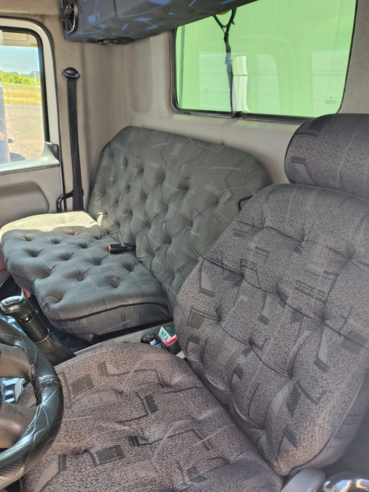 volkswagen 15180 cnm diesel 2p manual 200810