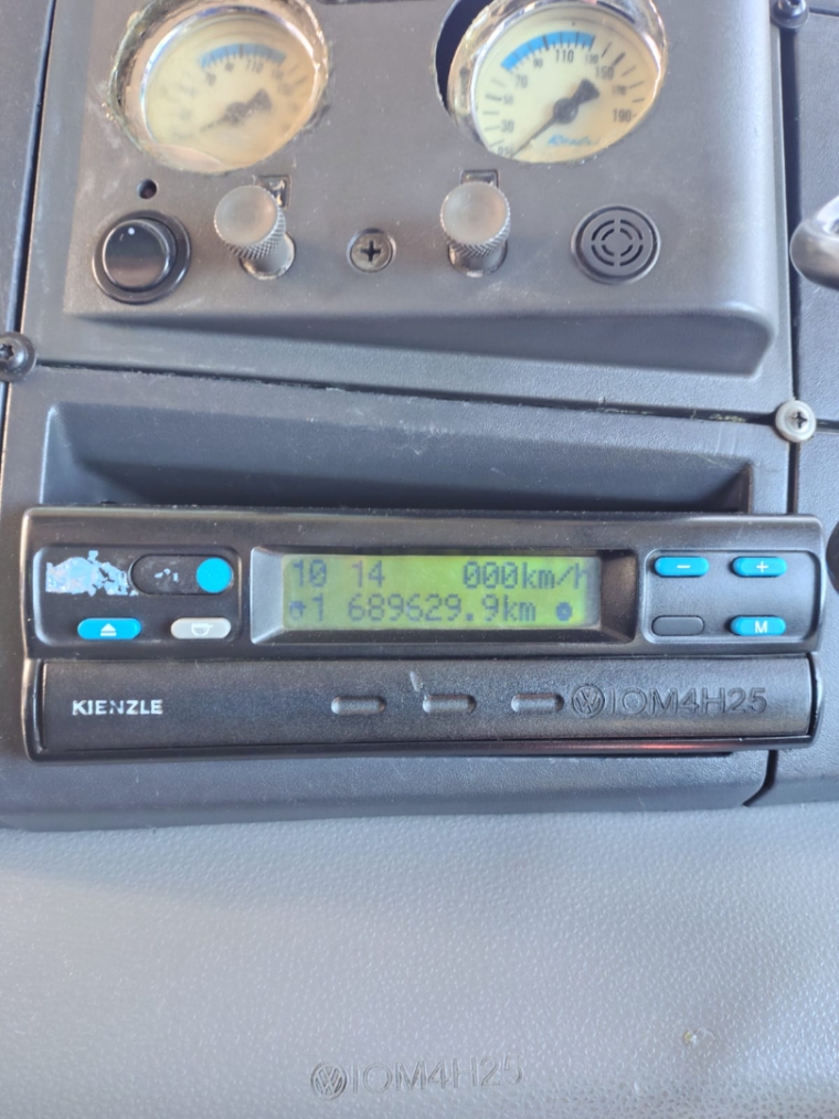 volkswagen 15180 cnm diesel 2p manual 200812