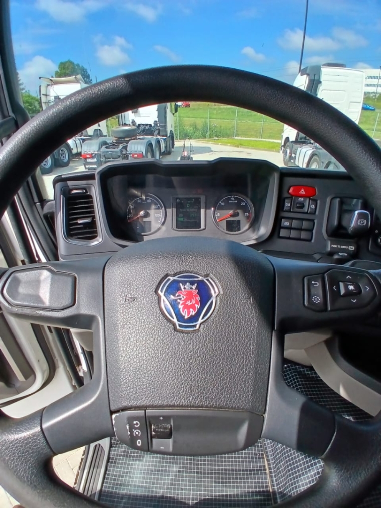 scania r 540 a 6x4 diesel 2p automatico 202119