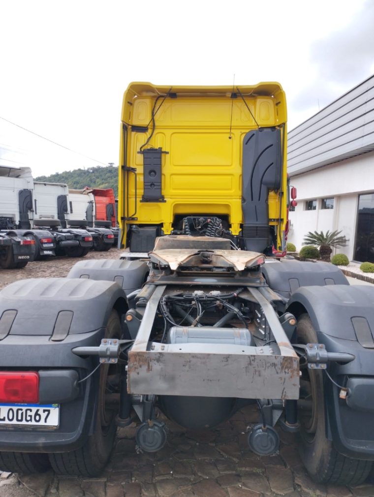 daf xf ftt 530 comfort 6x4 diesel 2p automatico 20224