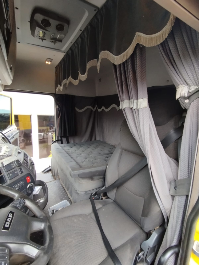 daf xf ftt 530 comfort 6x4 diesel 2p automatico 202215