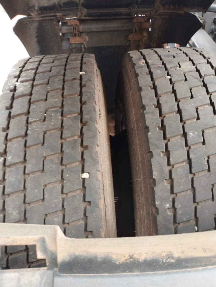 daf xf ftt 530 comfort 6x4 diesel 2p automatico 202213