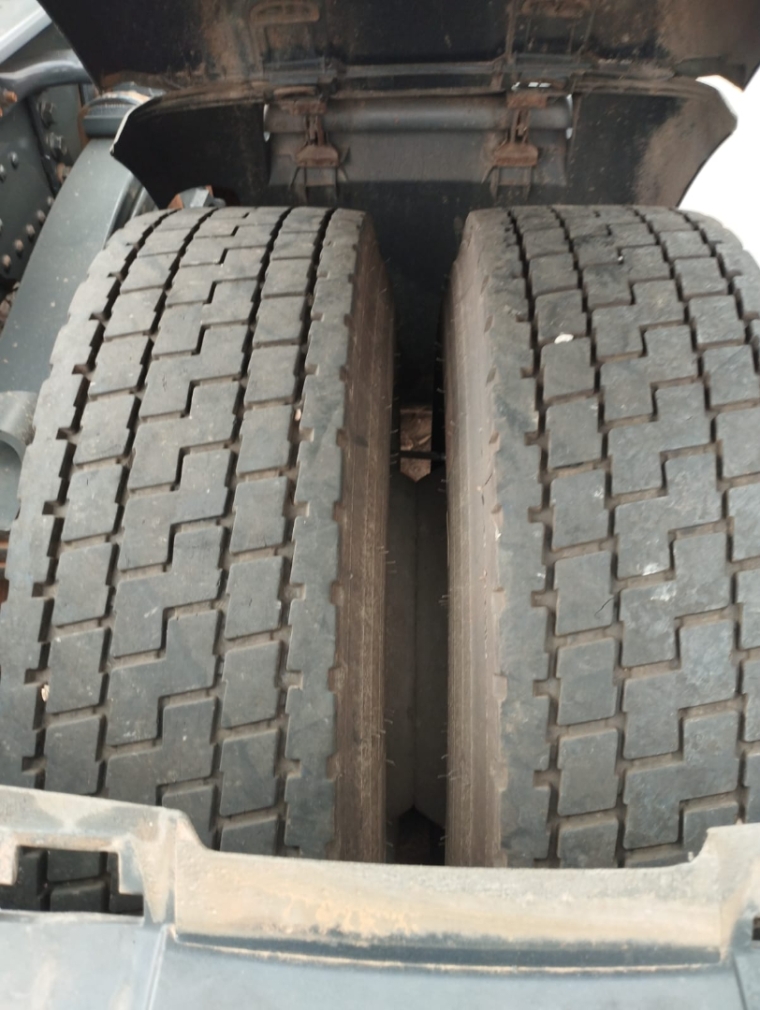 daf xf ftt 530 comfort 6x4 diesel 2p automatico 202214