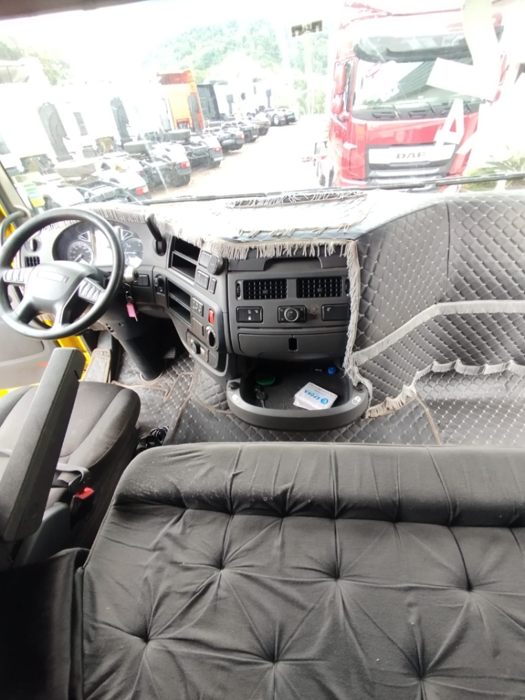 daf xf ftt 530 comfort 6x4 diesel 2p automatico 202217