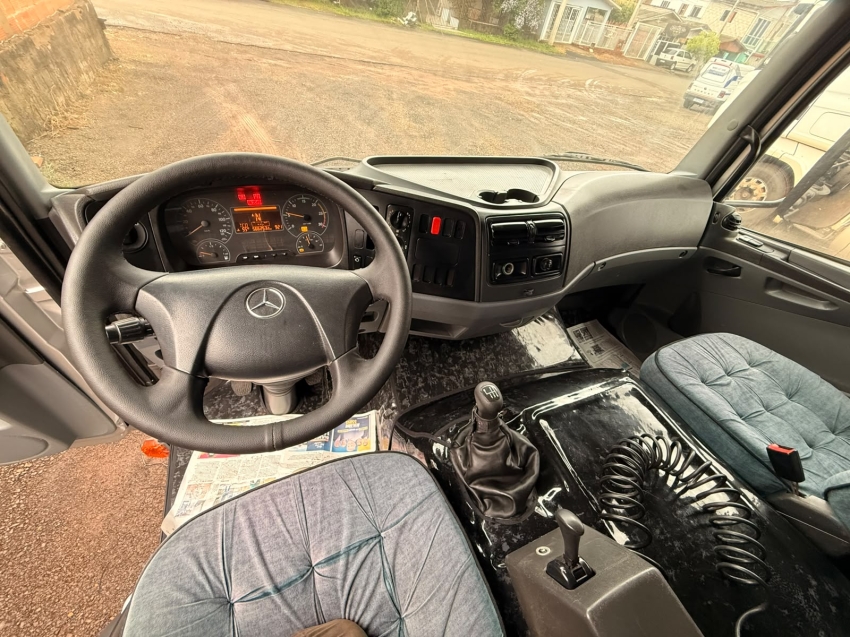 mercedes-benz atego 2425 diesel 2p manual 201111