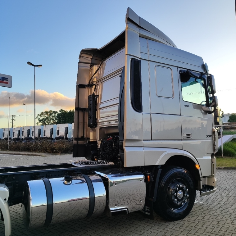 daf xf 480 6x2 diesel 2p automatico 2022