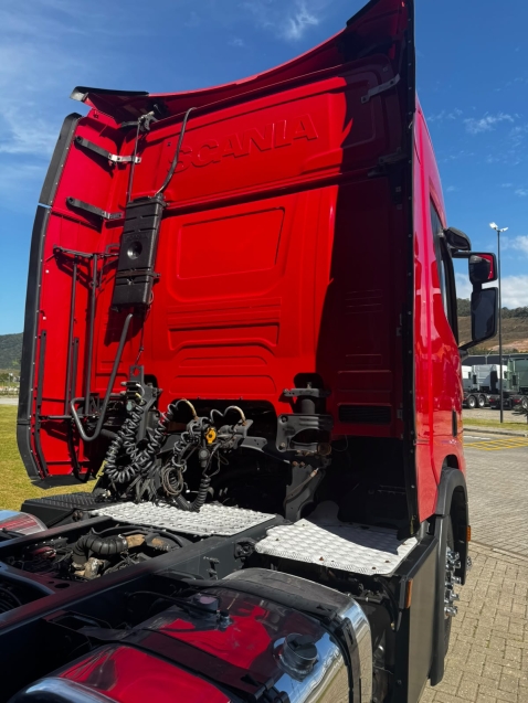 scania r 540 a 6x4 diesel 2p automatico 20195