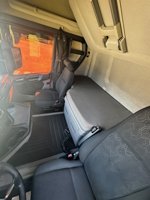 scania r 540 a 6x4 diesel 2p automatico 201912