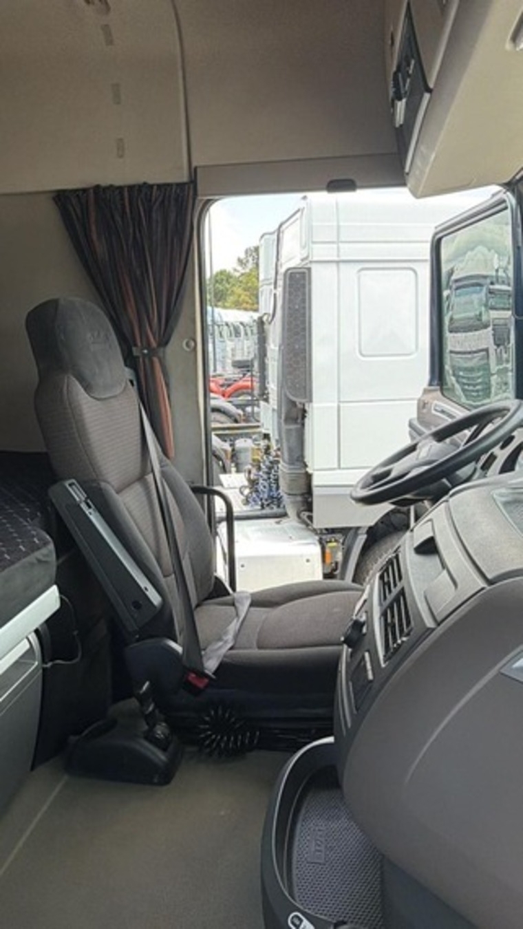 daf xf ftt sc 530 3,07 3,475 diesel 2p automatico 20216