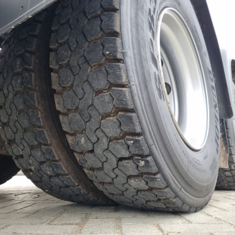 mercedes benz actros 2651 6x4 2021