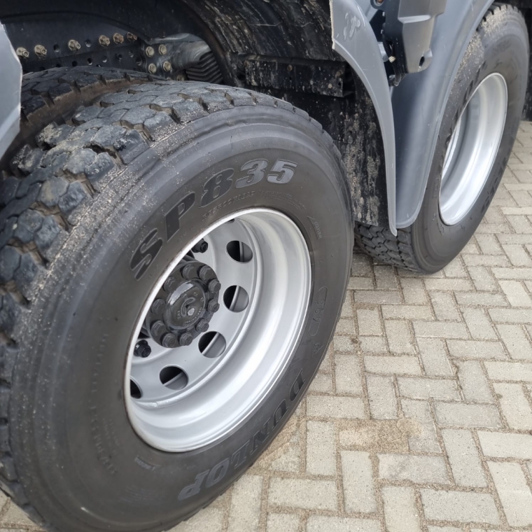 mercedes benz actros 2651 6x4 2021