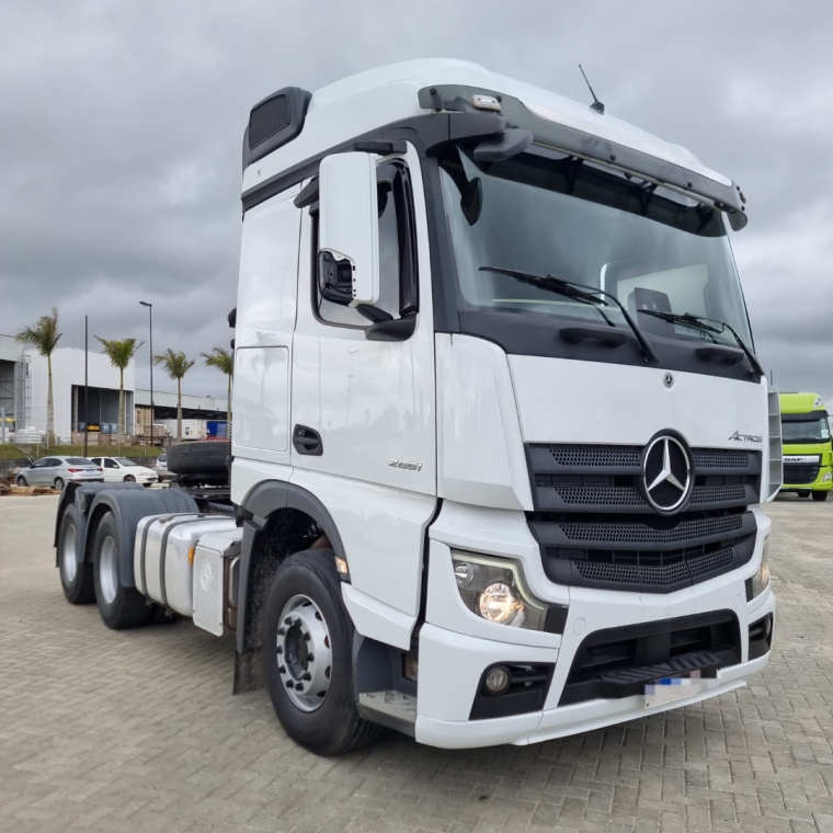 mercedes benz actros 2651 6x4 2021