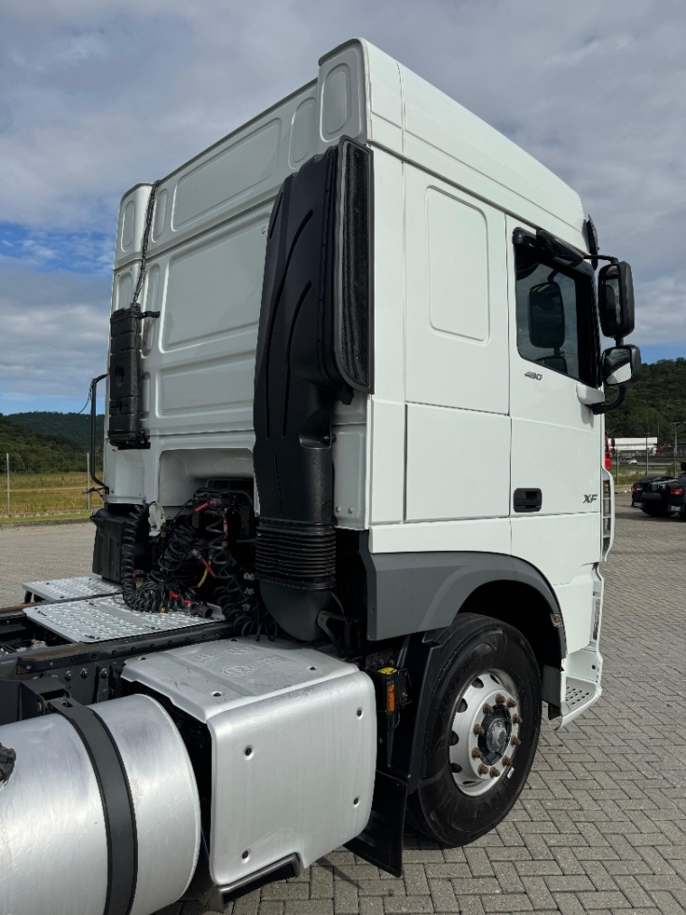 daf xf 480 6x2 diesel 2p automatico 2022