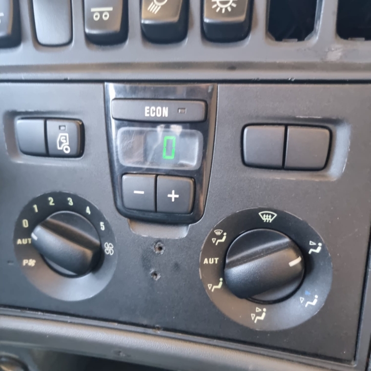 scania r440 2015 6x2 opticruise
