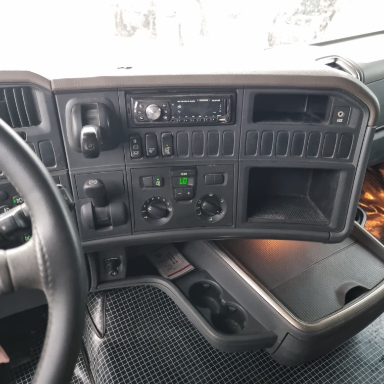 scania r440 6x2 2014