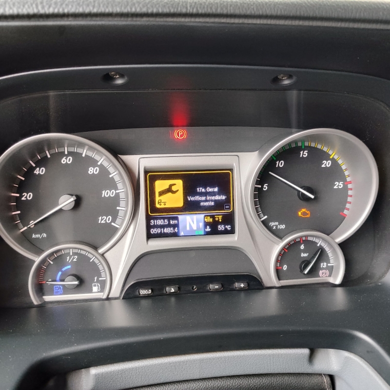 mercedes-benz actros 2546ls 460 diesel 2p automatico 2020