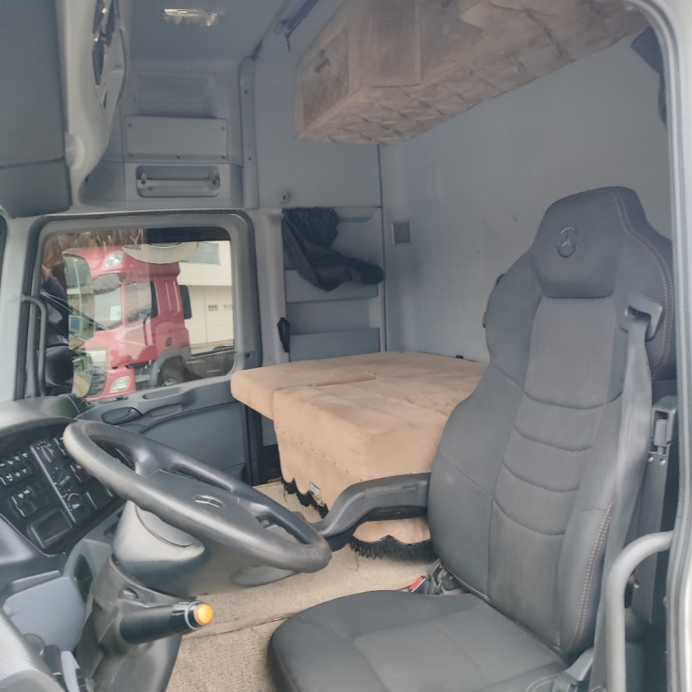 mercedes-benz actros 2546ls 460 diesel 2p automatico 2020