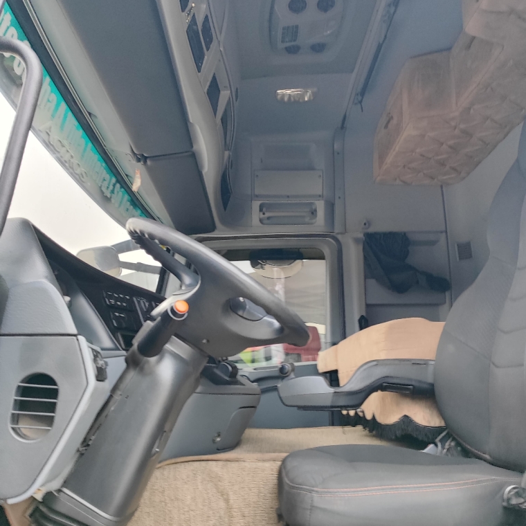 mercedes-benz actros 2546ls 460 diesel 2p automatico 2020