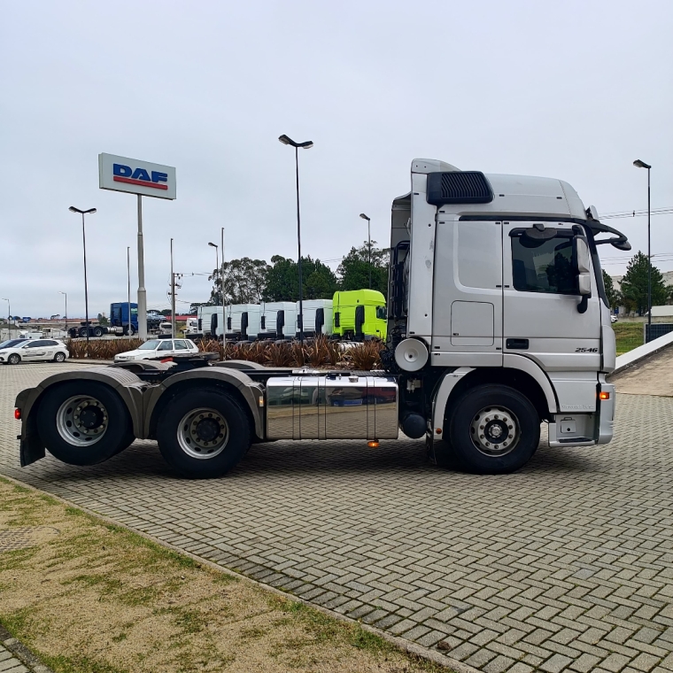mercedes-benz actros 2546ls 460 diesel 2p automatico 2020