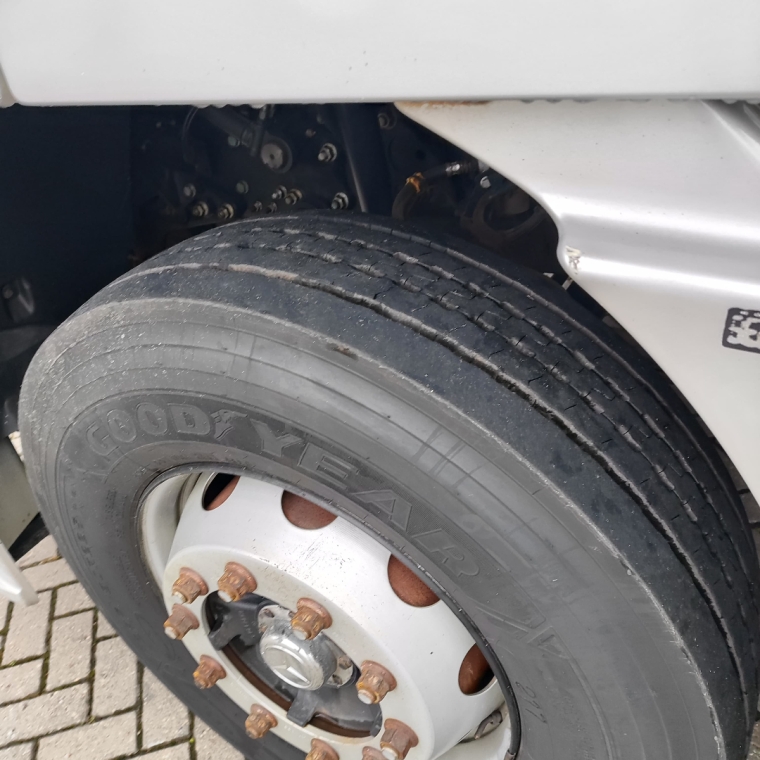 mercedes-benz actros 2546ls 460 diesel 2p automatico 2020