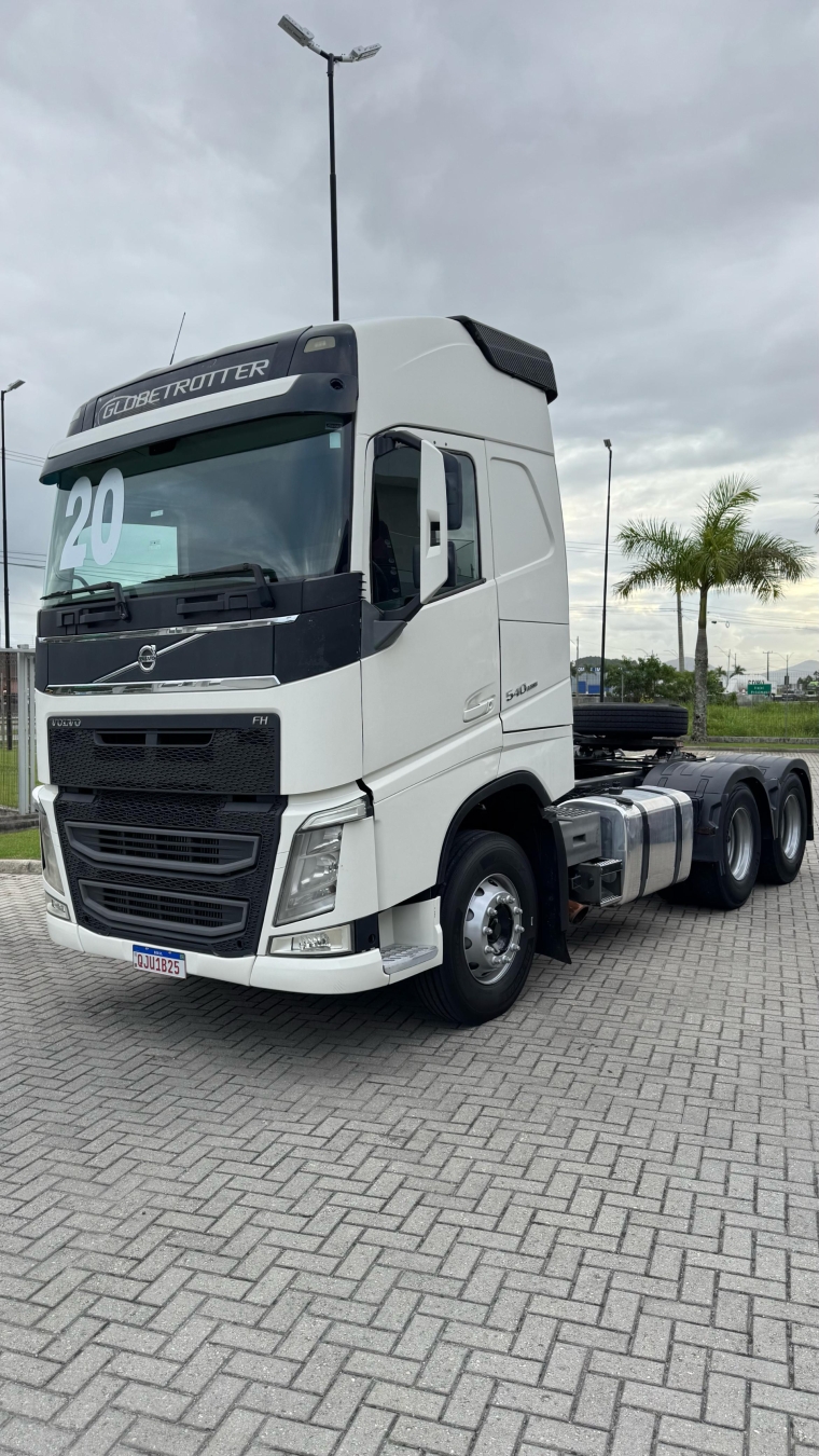 volvo fh 540 diesel 2p automatico 2020