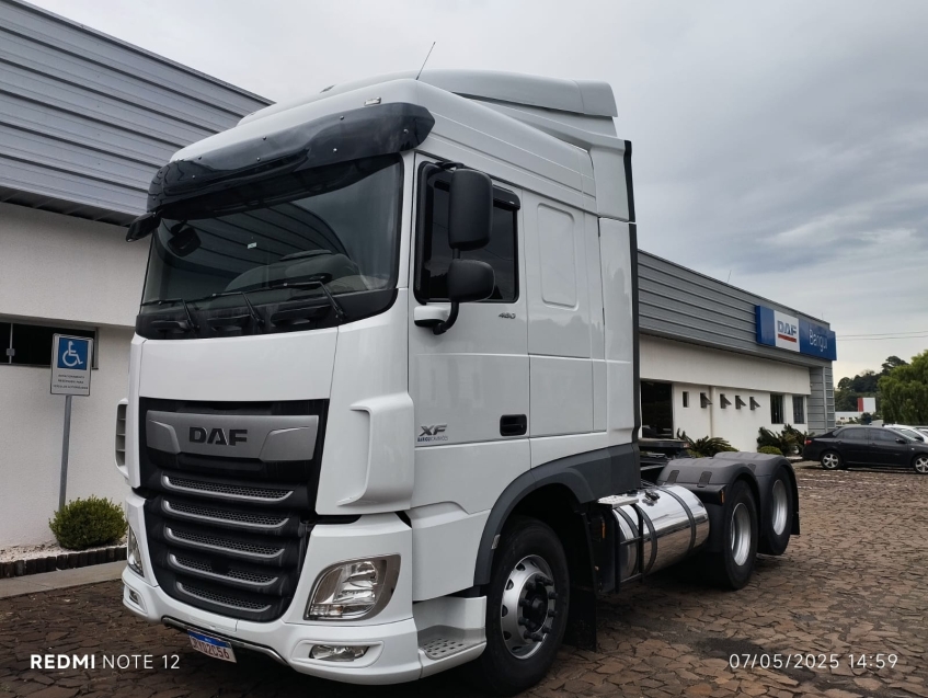 daf xf fts sc comfort d2,85 td520+370l 480hp diesel 2p automatico 2023