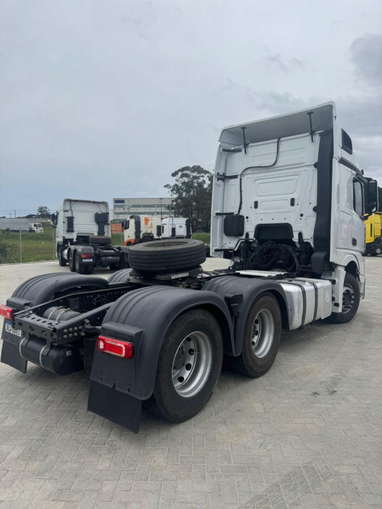 mercedes-benz actros 2548s diesel 2p automatico 20213