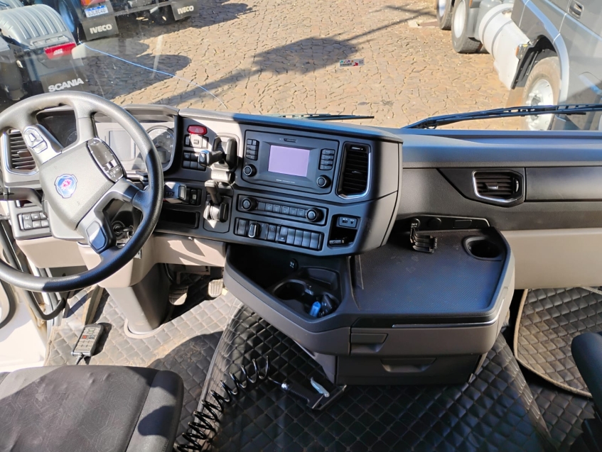 scania g 450 r450 a6x2 diesel 2p automatico 2021