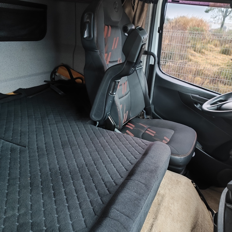 mercedes-benz atego 3030 ce diesel 2p automatico 2021