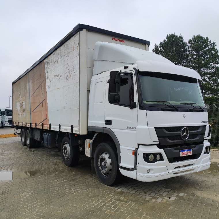 mercedes-benz atego 3030 ce diesel 2p automatico 2021