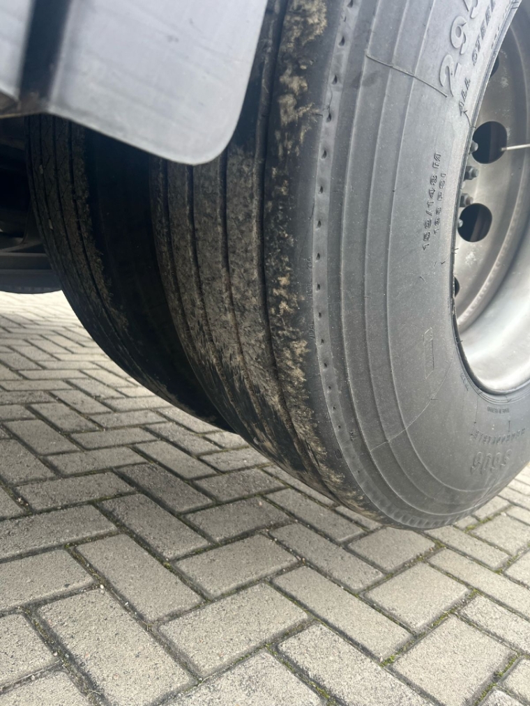 volvo fh 460 8x2t diesel 2p automatico 201712