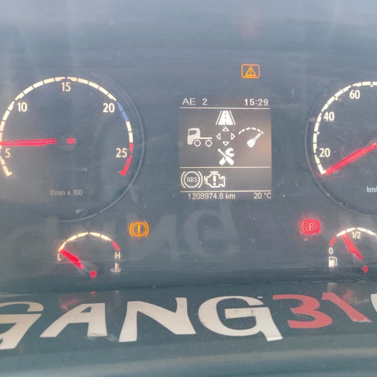 scania p 360 diesel 2p automatico 20147