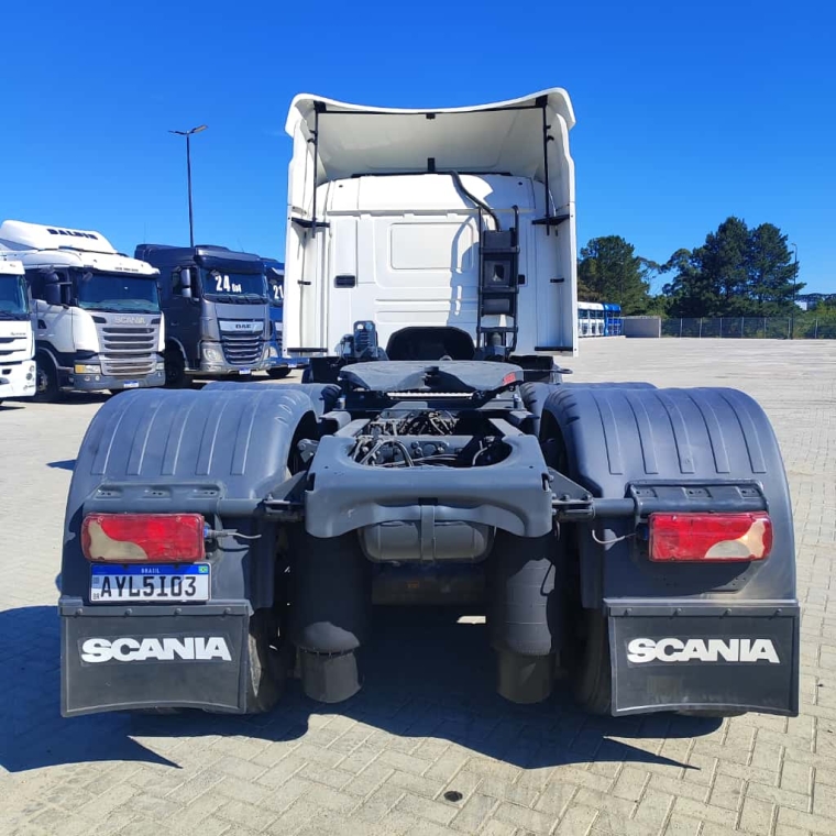 scania p 360 diesel 2p automatico 20144