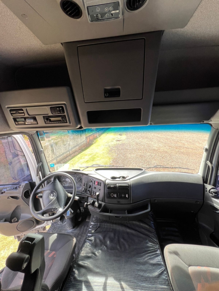 mercedes-benz axor 2544 s diesel 2p automatico 2020