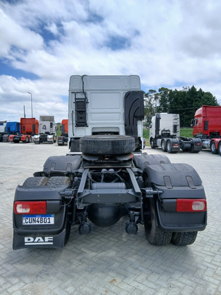 daf xf ftt sc comfort diesel 2p automatico 20235