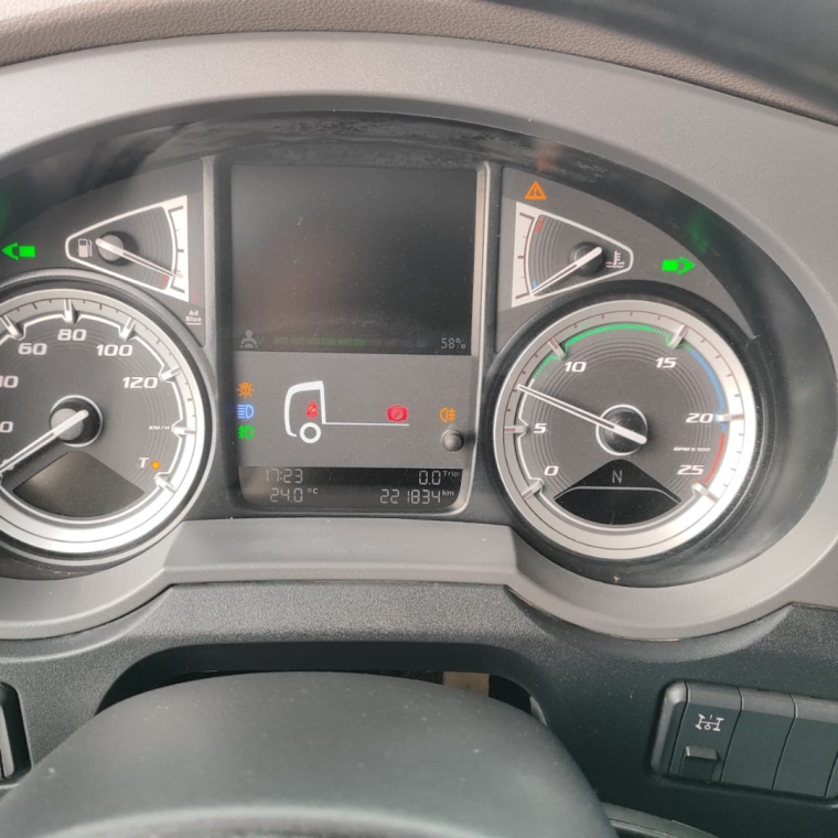 daf xf ftt sc comfort td520+290l 530hp diesel 2p automatico 202314