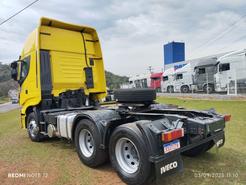 iveco stralis 600s44t diesel 2p automatico 2022