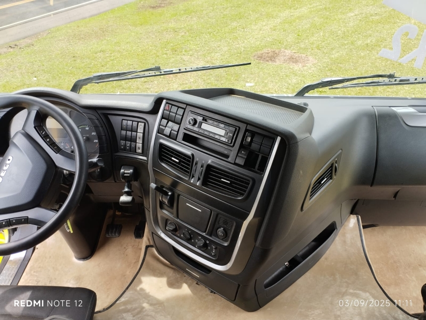 iveco stralis 600s44t diesel 2p automatico 2022