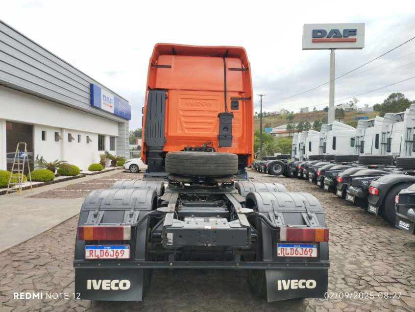 iveco stralis 600s44t diesel 2p automatico 2022