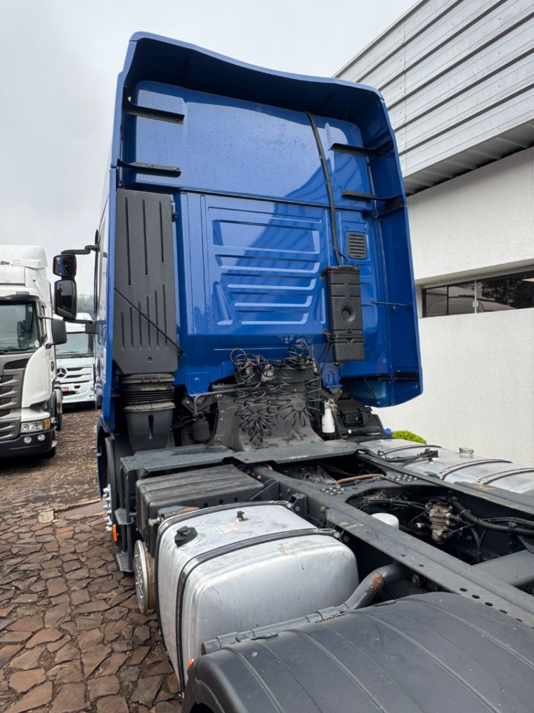iveco stralis 600s44t diesel 2p automatico 2022