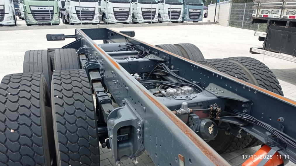 daf cf 300 7l fac at slc  td350+ 300l 310hp diesel 2p automatico 20244