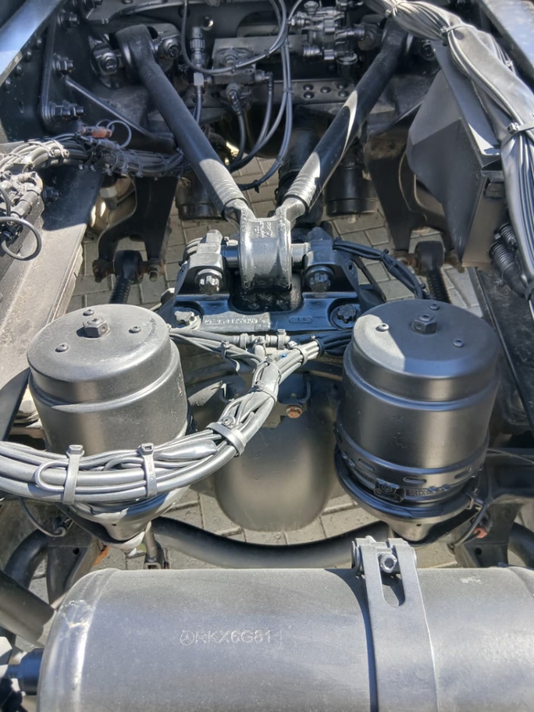 mercedes-benz actros 2651ls 6x4 diesel 2p automatico 20207