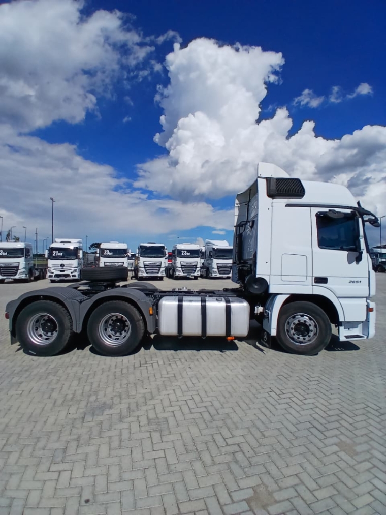 mercedes-benz actros 2651ls 6x4 diesel 2p automatico 20202