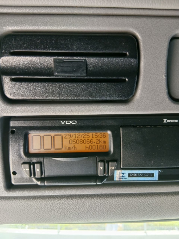 mercedes-benz actros 2651ls 6x4 diesel 2p automatico 202017