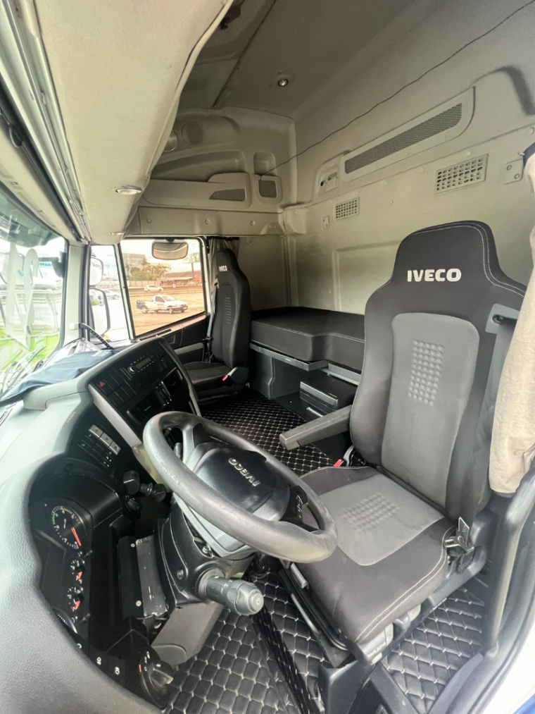 iveco stralis 800s48tz diesel 2p automatico 2021