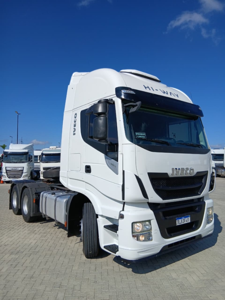 iveco stralis 800 s 48tz diesel 2p automatico 20212