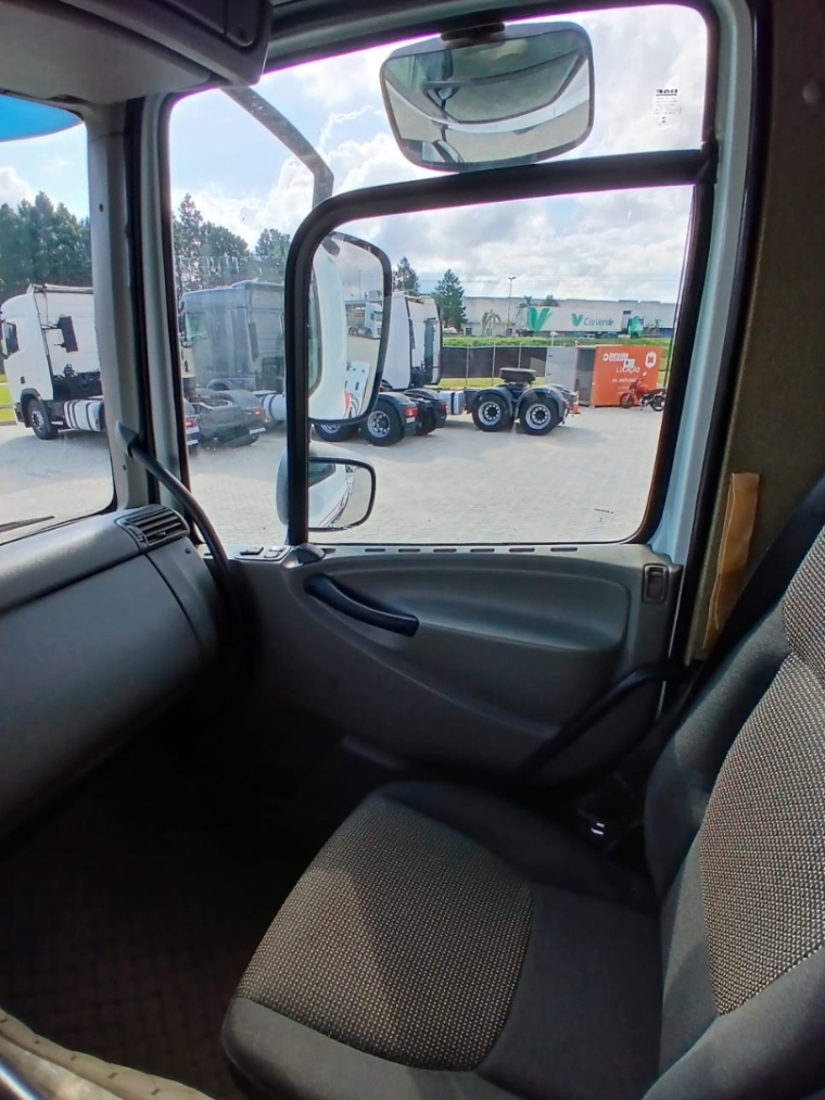 daf cf 410 fts 6x2 diesel 2p automatico 202016