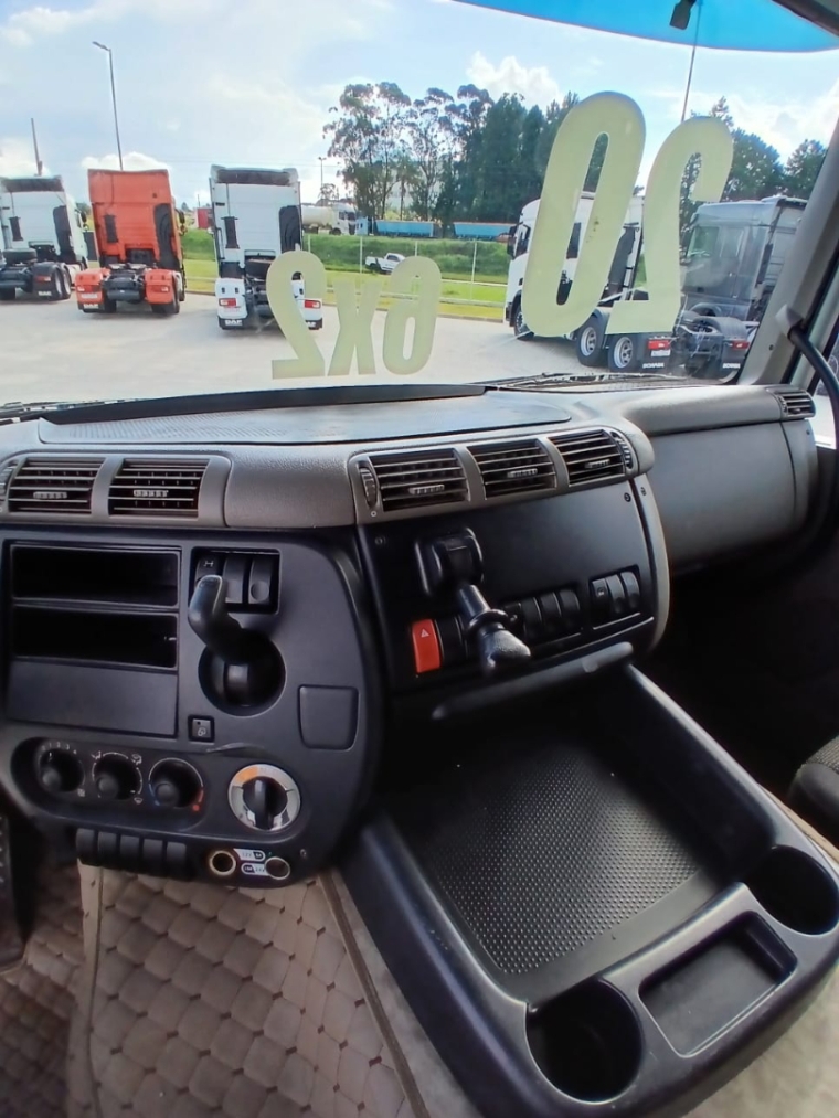 daf cf 410 fts 6x2 diesel 2p automatico 202019