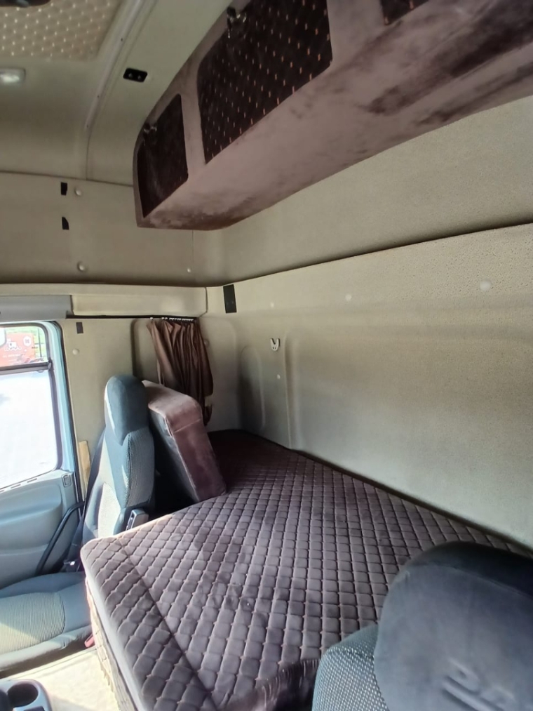 daf cf 410 fts 6x2 diesel 2p automatico 202015