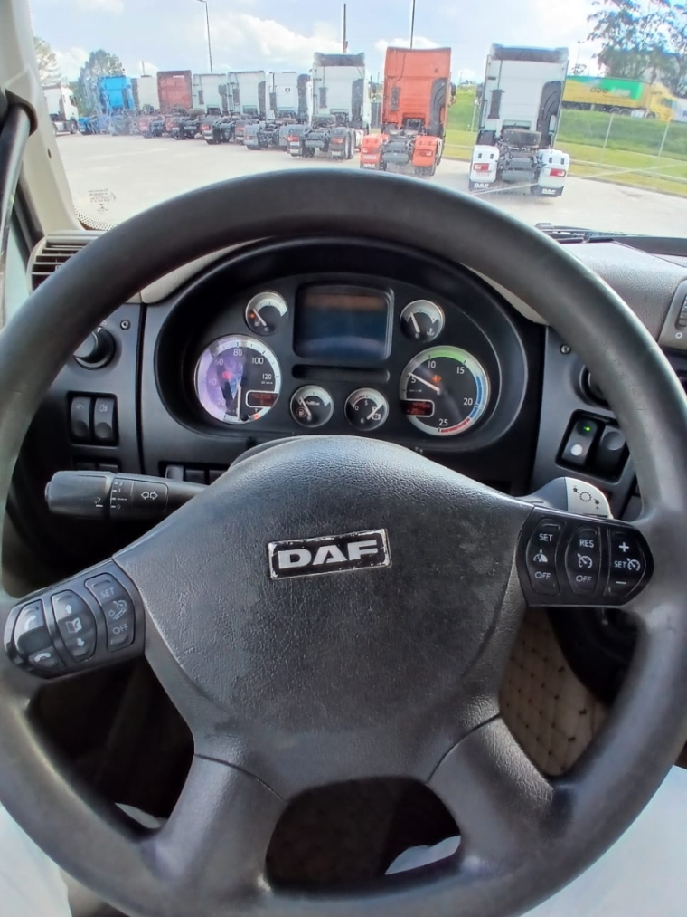 daf cf 410 fts 6x2 diesel 2p automatico 202020
